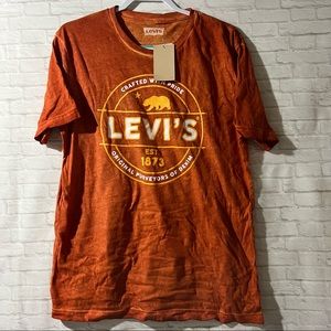 Levi’s tee shirt